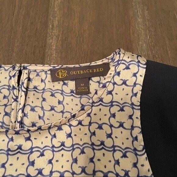 Outback Red Sleeveless Diamond Patterned Top Blouse M - Picture 2 of 4